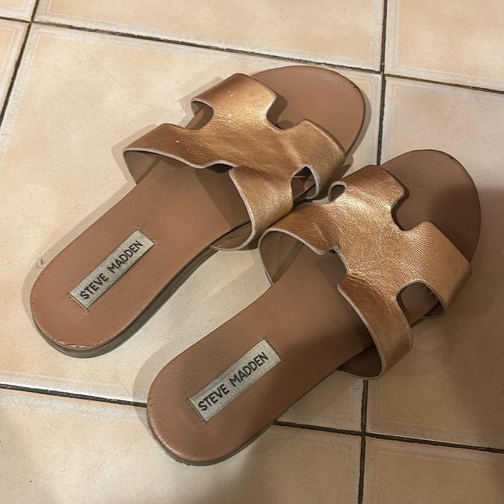 Steve madden sandals